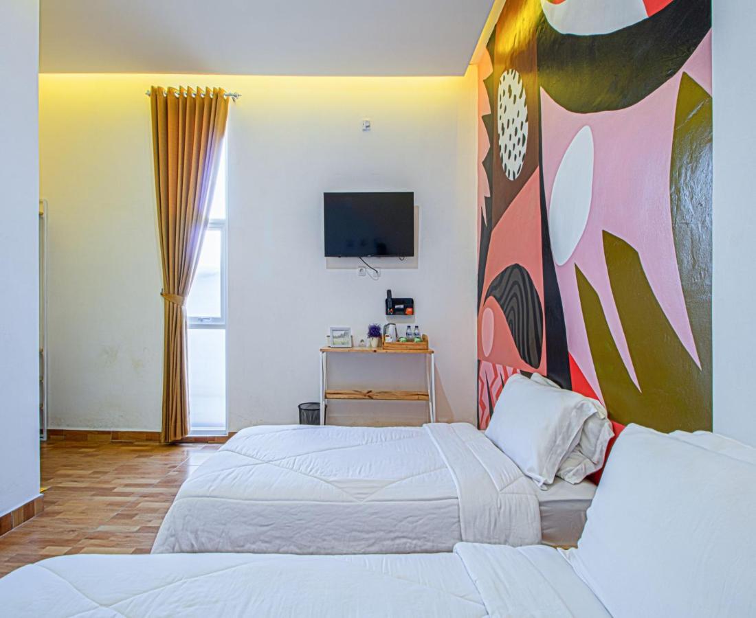 D'Journey Hotel Лембанг Екстер'єр фото