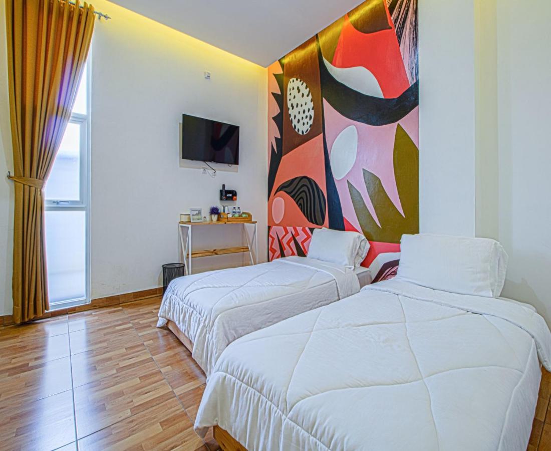D'Journey Hotel Лембанг Екстер'єр фото