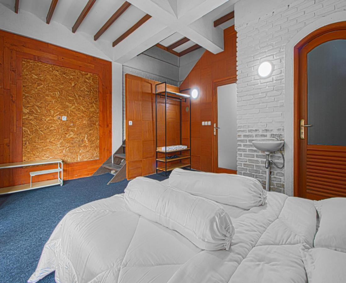 D'Journey Hotel Лембанг Екстер'єр фото