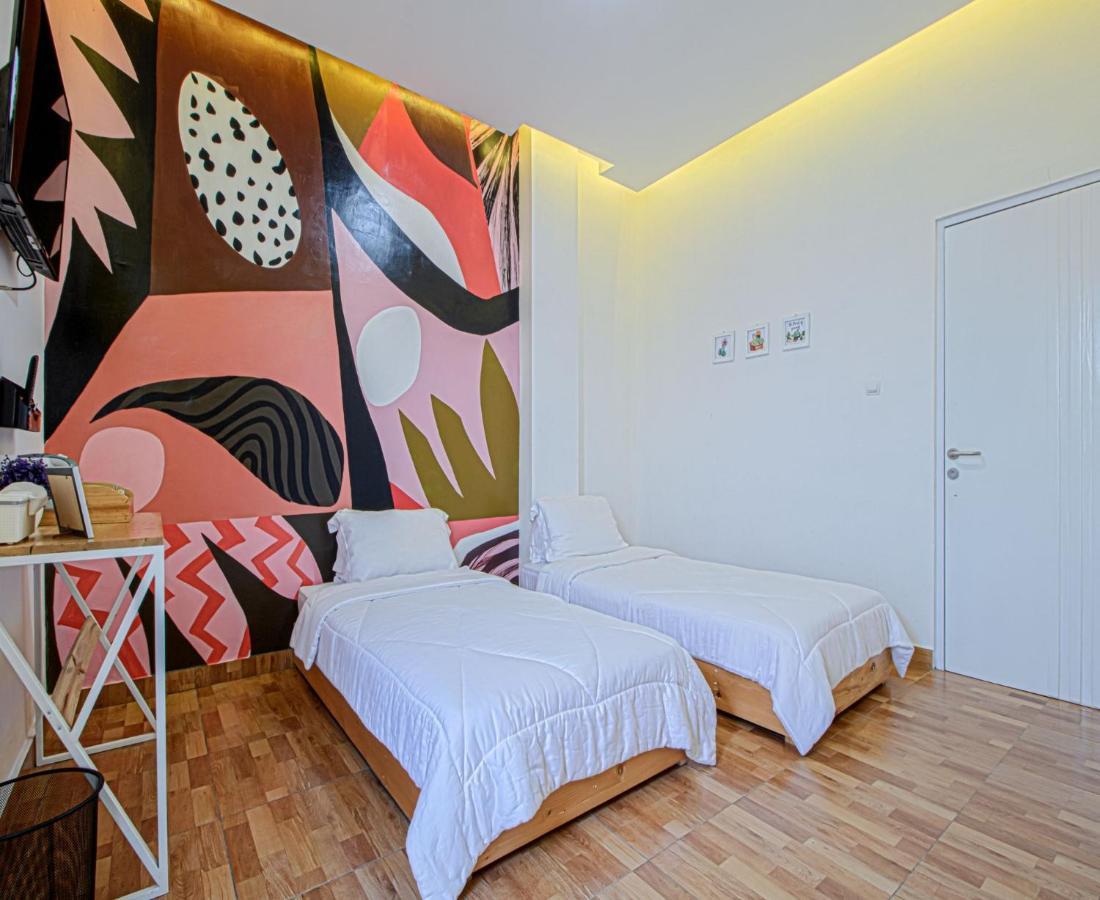 D'Journey Hotel Лембанг Екстер'єр фото