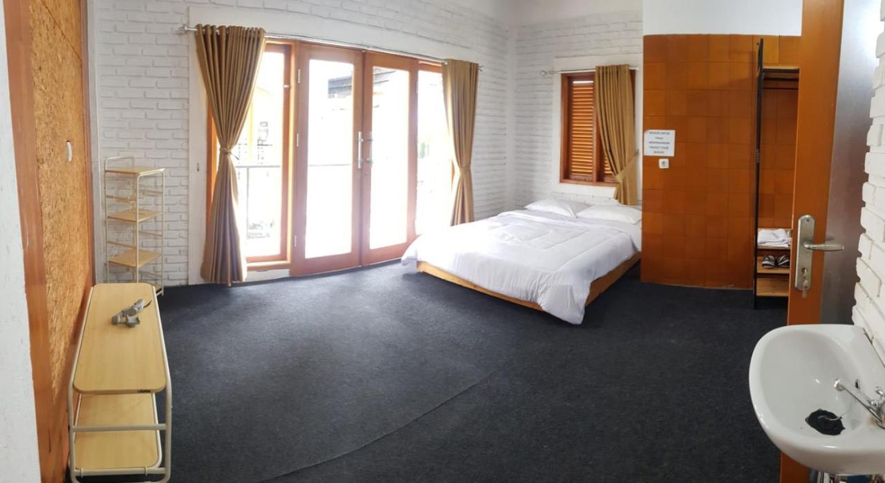 D'Journey Hotel Лембанг Екстер'єр фото